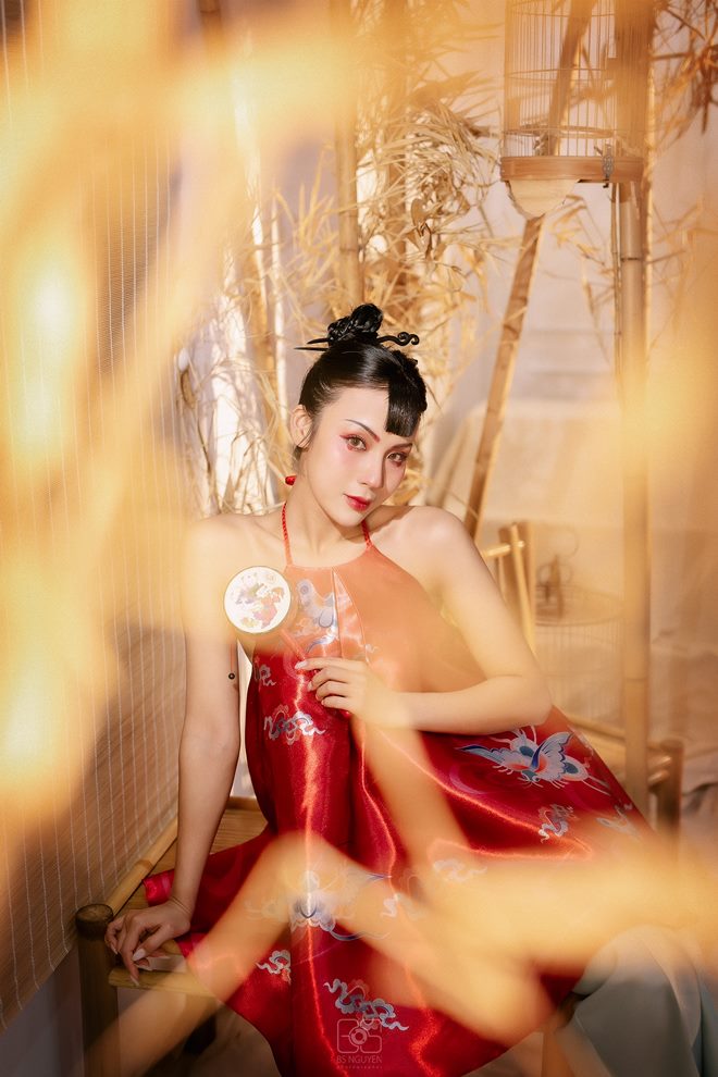 Diễn viên Nga Tây "Đi qua mùa hạ" hóa nàng xuân yêu kiều - 13