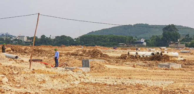 Dự án Phương Đông Green Lương Sơn, Hòa Bình đang san lấp và xây dựng hạ tầng