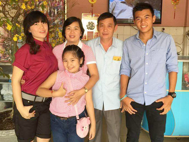 Thể thao - Lý Hoàng Nam đón Tết “độc”, bố mẹ tiết lộ chuyện lấy vợ ra sao?