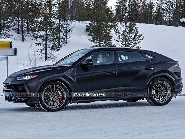 Ô tô - Lamborghini thử nghiệm Urus EVO phiên bản nâng cấp trên địa hình xấu