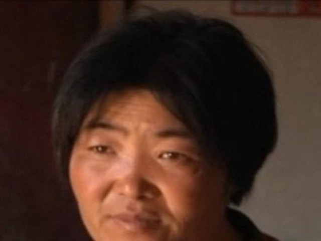 Thế giới - Đứa trẻ làng bên giống mình như đúc, người phụ nữ bàng hoàng vì sự thật 12 năm trước