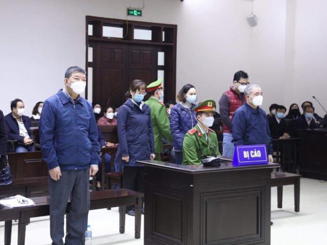 Tin tức trong ngày - Cựu Giám đốc Bệnh viện Bạch Mai nâng khống giá robot phẫu thuật lĩnh án