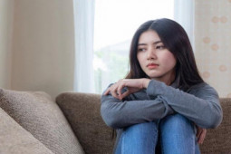 Bạn trẻ - Cuộc sống - Phút thành thật: Câm nín khi nhìn giỏ quà chồng định biếu Tết bố mẹ vợ