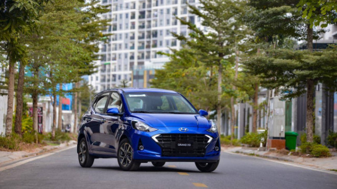 Hyundai Grand i10 đủ sức soán ngôi VinFast Fadil? - 6