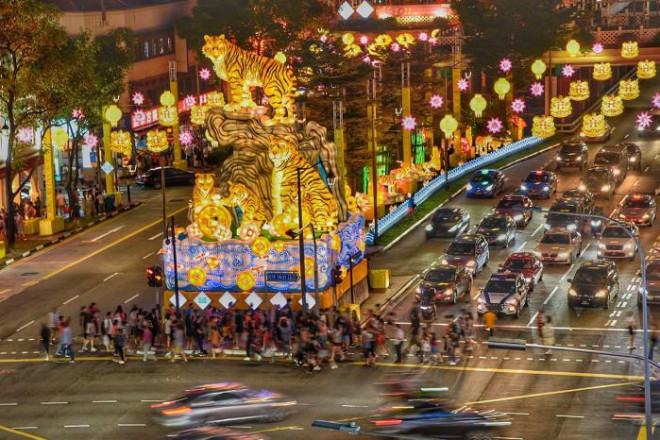 Tượng gia đình hổ tại Chinatown,
Singapore. Ảnh - Straitstimes