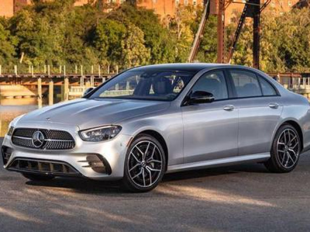 Ô tô - Top 10 sedan hạng sang an toàn năm 2022 tại Mỹ