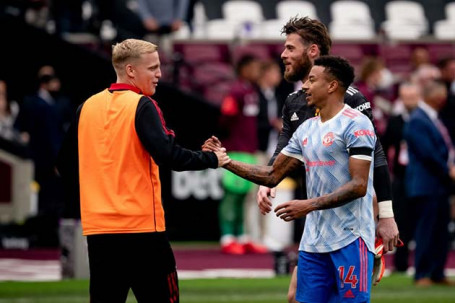 Tỷ phú 30 tỷ bảng là fan MU, muốn giúp thanh lý Lingard & Van de Beek