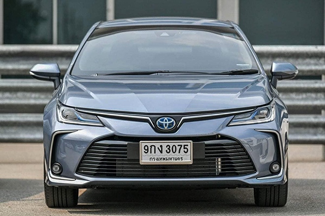 Cận cảnh dòng xe Toyota Corolla Altis thế hệ mới sắp có mặt tại Việt Nam - 4