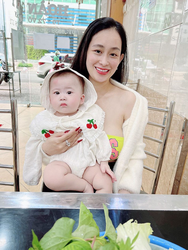 Thảo Tokyo và con gái