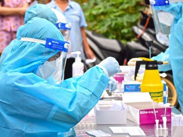 Tin tức trong ngày - Mới nhất: Bộ Y tế điều chỉnh đánh giá về cấp độ dịch COVID-19