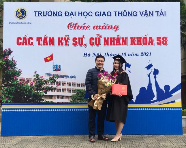 Nữ thủ khoa tốt nghiệp xuất sắc trường Giao thông được vinh danh tại Văn Miếu Quốc Tử Giám - 5