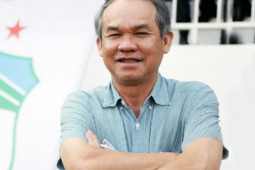 Kinh doanh - Bầu Đức nỗ lực níu kéo để doanh nghiệp không bị hạ sàn