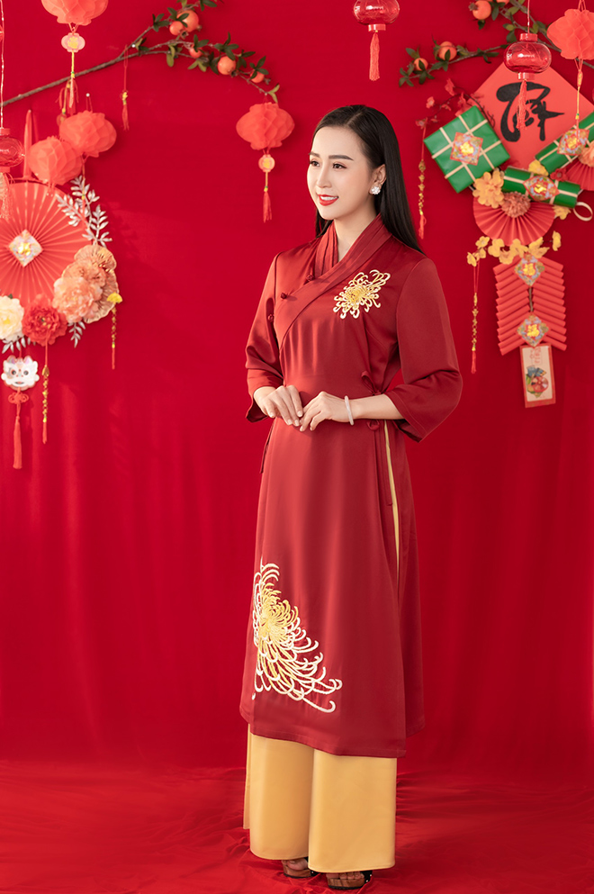 Nữ hoàng sắc đẹp Thanh Loan thanh lịch trong BST Pháp phục cao cấp Bình An của NTK Ngân Nguyễn - 6