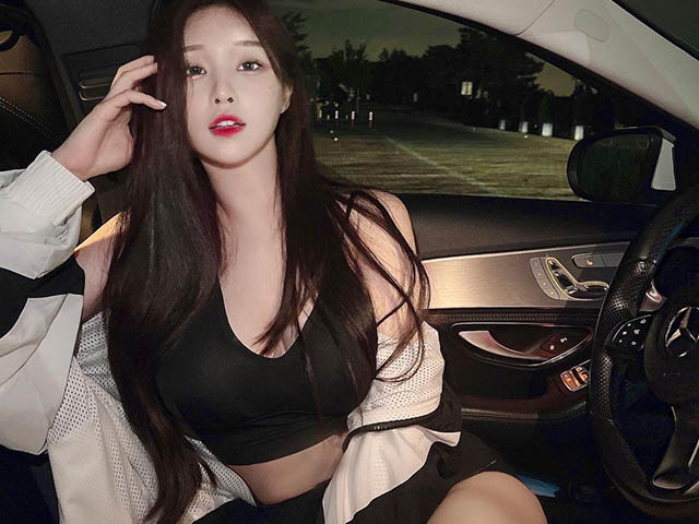 Tư vấn - Những mẫu ô tô giá "bình dân" nhưng ngồi vào trong sướng như xe sang