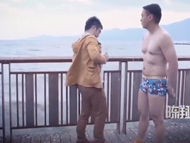 Cười 24H - Cái kết tê tái chỉ vì cái tội... dại gái