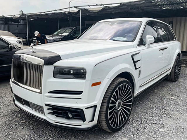 Ô tô - Rolls-Royce Cullinan Mansory đầu tiên xuất hiện tại Việt Nam