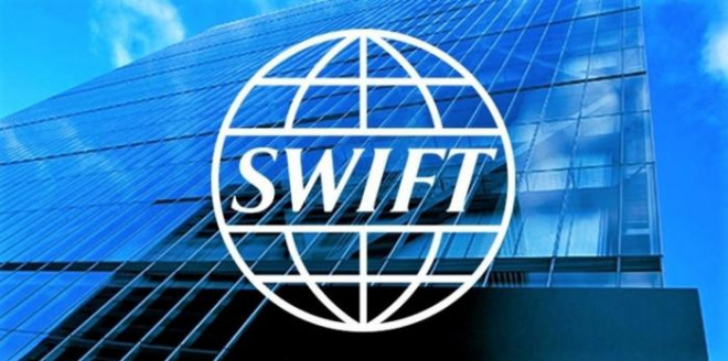 Bị loại khỏi hệ thống thanh toán toàn cầu SWIFT có thể là đòn trừng phạt nặng nề với Nga.