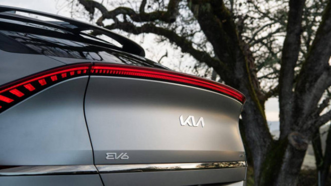 Kia EV6 2022 chốt giá bán, khởi điểm từ 928 triệu đồng - 6