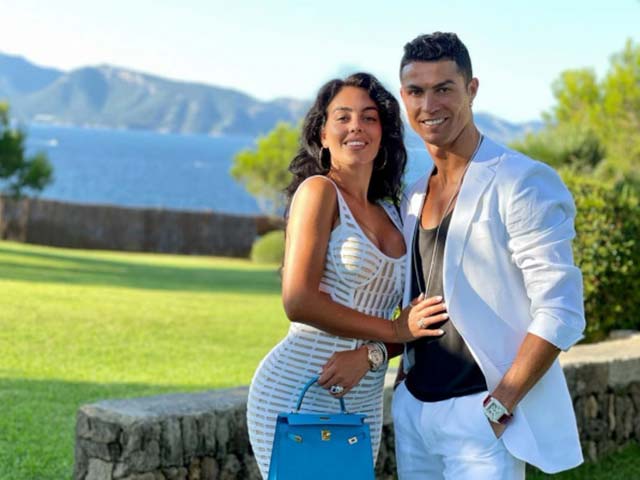 Tin mới nhất bóng đá tối 29/1: Toney trần tình vụ chửi CLB chủ quản trên mạng xã hội - 2