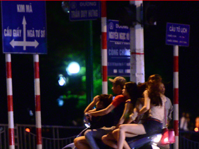 Pháp luật - Hà Nội xác định phố Trần Duy Hưng có hoạt động mại dâm