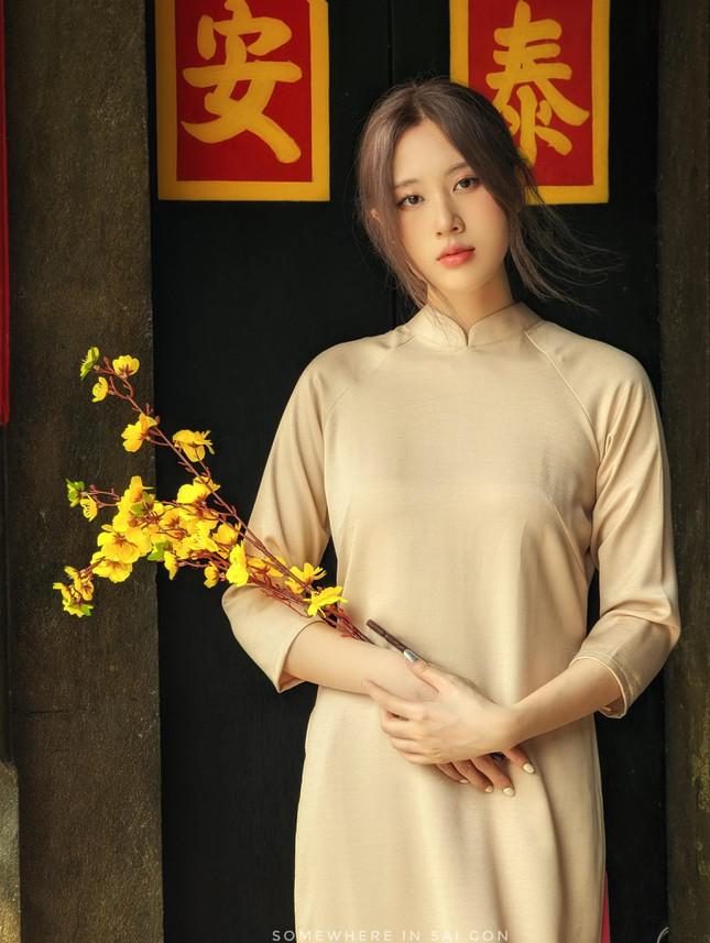 Nhiều người nhận xét Trân có nét đẹp giống thiếu nữ Hàn Quốc.
