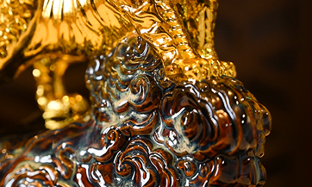 Mỗi công đoạn đều do các nghệ nhân lành nghề, có kinh nghiệm lâu năm đảm nhận.