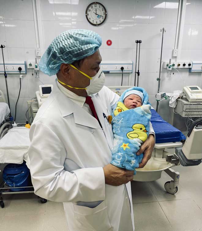 Ngắm công dân chào đời vào đúng thời khắc giao thừa của năm Nhâm Dần tại BV Phụ sản TW - 2