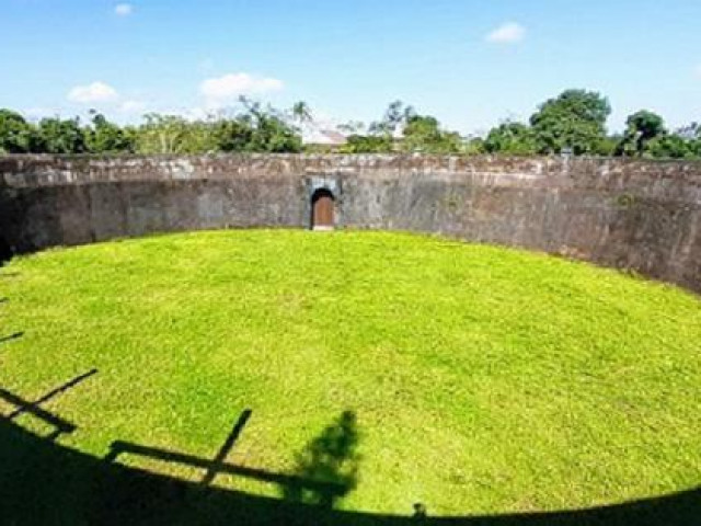 Tin tức trong ngày - Chiêm ngưỡng “đấu trường La Mã” độc nhất vô nhị ở Huế thời Nguyễn dành cho voi và hổ