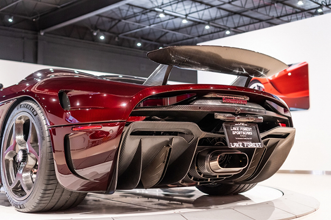 Siêu xe trăm tỷ Koenigsegg Regera lần đầu "lên sóng" cùng chủ nhân - 15