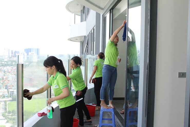 Dịch vụ giúp việc nhà ngày Tết khan hiếm người làm tại Hà Nội. (Ảnh: Thuý Ngân).