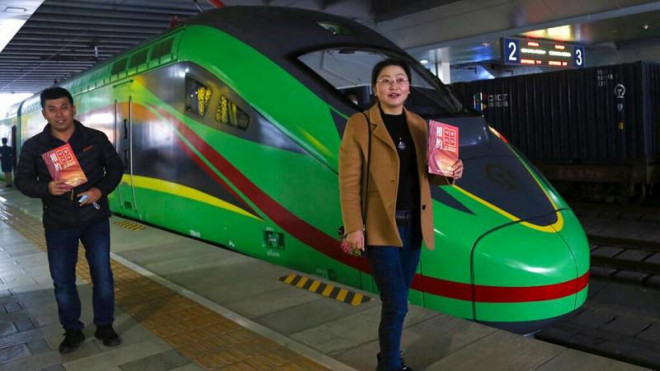Tuyến đường sắt mới được khai trương ở Lào vào tháng 12-2021 đã trở thành tuyến đường sắt chạy vòng quanh trái đất dài nhất hành tinh. Ảnh: AP