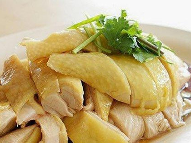 Sức khỏe đời sống - Những người "đại kỵ" với thịt gà nên tránh ăn nhiều vào ngày Tết