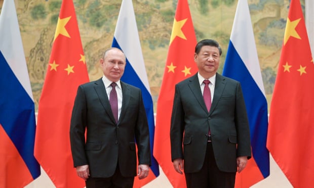Ông Putin và ông Tập chụp ảnh chung trước cuộc gặp mặt trực tiếp trước thềm lễ khai mạc Olympic Bắc Kinh.
