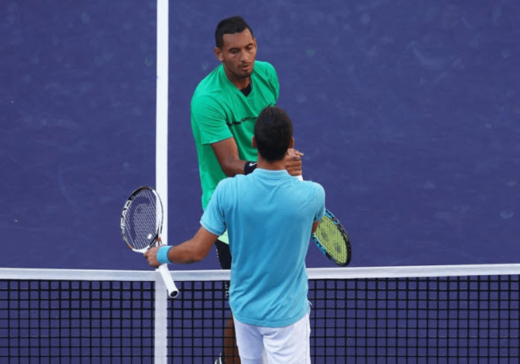 Kyrgios lên tiếng bảo vệ Djokovic
