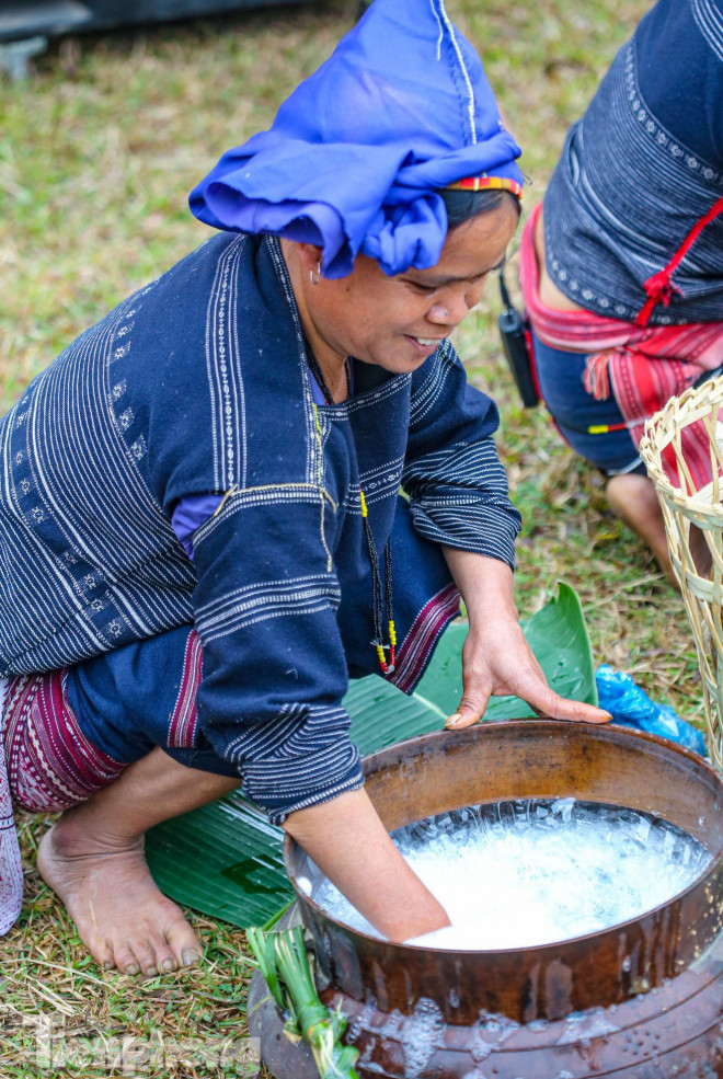 Đặc sắc nghi thức 'cúng vợt sợi bông' của đồng bào Ba Na - 4