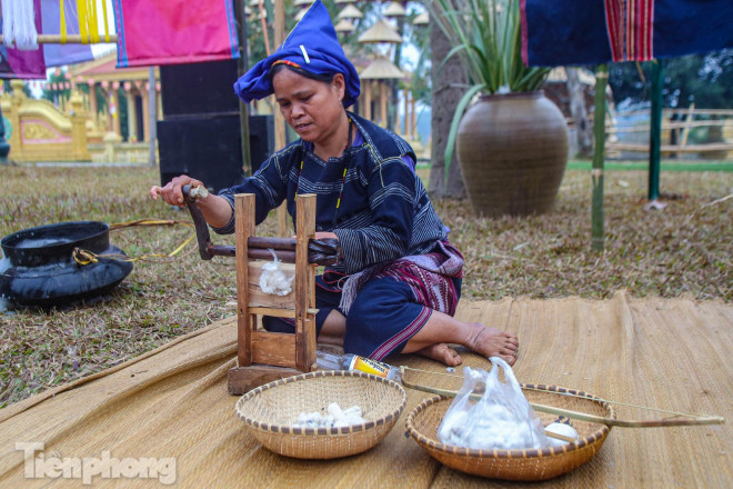 Đặc sắc nghi thức 'cúng vợt sợi bông' của đồng bào Ba Na - 7