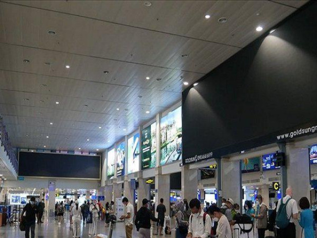 Thị trường - Tiêu dùng - Sau Tết, giá vé máy bay tăng cao, “cháy” vé hạng phổ thông