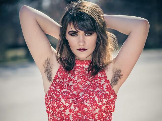 Bạn trẻ - Cuộc sống - Cô gái cảm thấy quyến rũ hơn khi để lông nách