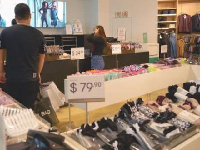 Thị trường - Tiêu dùng - Những thứ "đốt" tiền mà nhiều người không ngờ đến, hãy dẹp bỏ ngay trong năm mới