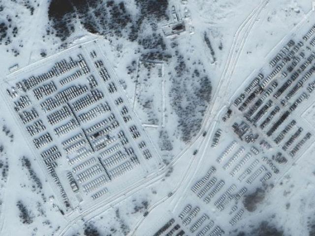 Thế giới - Ảnh vệ tinh tiết lộ điều Ukraine không muốn thấy ở căn cứ Nga gần biên giới