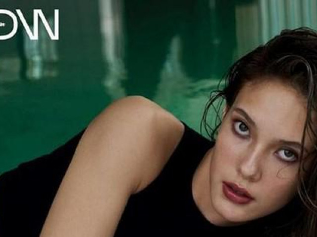 Thể thao - Người mẫu, VĐV trượt tuyết làm sập mạng xã hội Trung Quốc