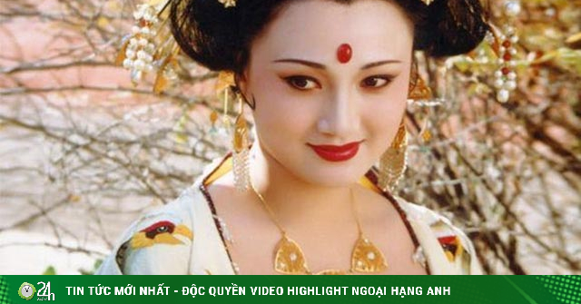“The most beautiful Duong Quy Phi on the screen” is still sexy even after 20 years away from art-Beauty