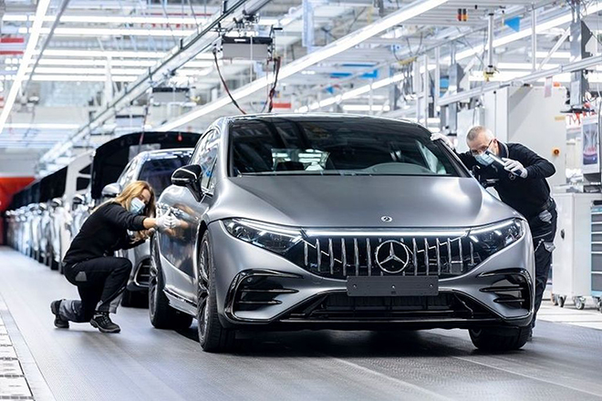 Tập đoàn mẹ của Mercedes-Benz được đổi tên mới - 3