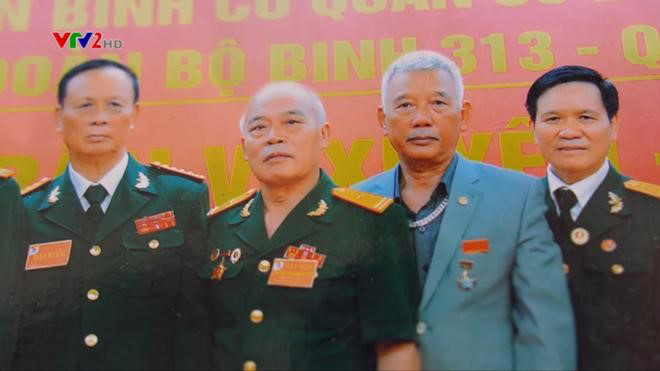 Đau lưng, đau gối âm ỉ, đứng lên ngồi xuống khó khăn – Thiếu tá già thoát bệnh nhờ cách giảm đau “cực nhạy”! - 1