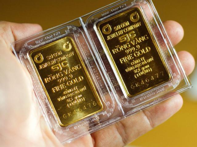 Kinh doanh - Sát ngày Vía Thần tài, dân chơi khấp khởi nhận "lì xì" từ ông lớn đá quý