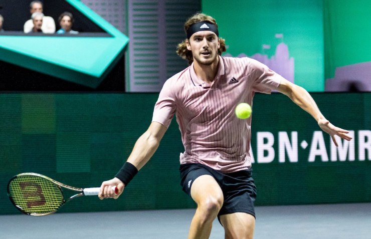 Tsitsipas nhọc nhằn đánh bại Fokina sau 3 set