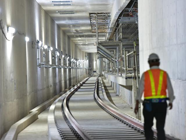 Tin tức trong ngày - Ảnh: Ga ngầm metro trung tâm TP.HCM sau gần 6 năm thi công