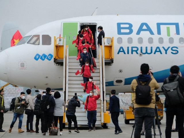 Bóng đá - Từ vé World Cup đến đời thực những cô gái vàng