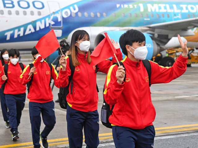 Bóng đá - Tuyển nữ Việt Nam sau ánh  hào quang