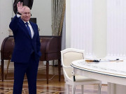 Thế giới - Lý do thực sự khiến Tổng thống Pháp không được đến gần ông Putin